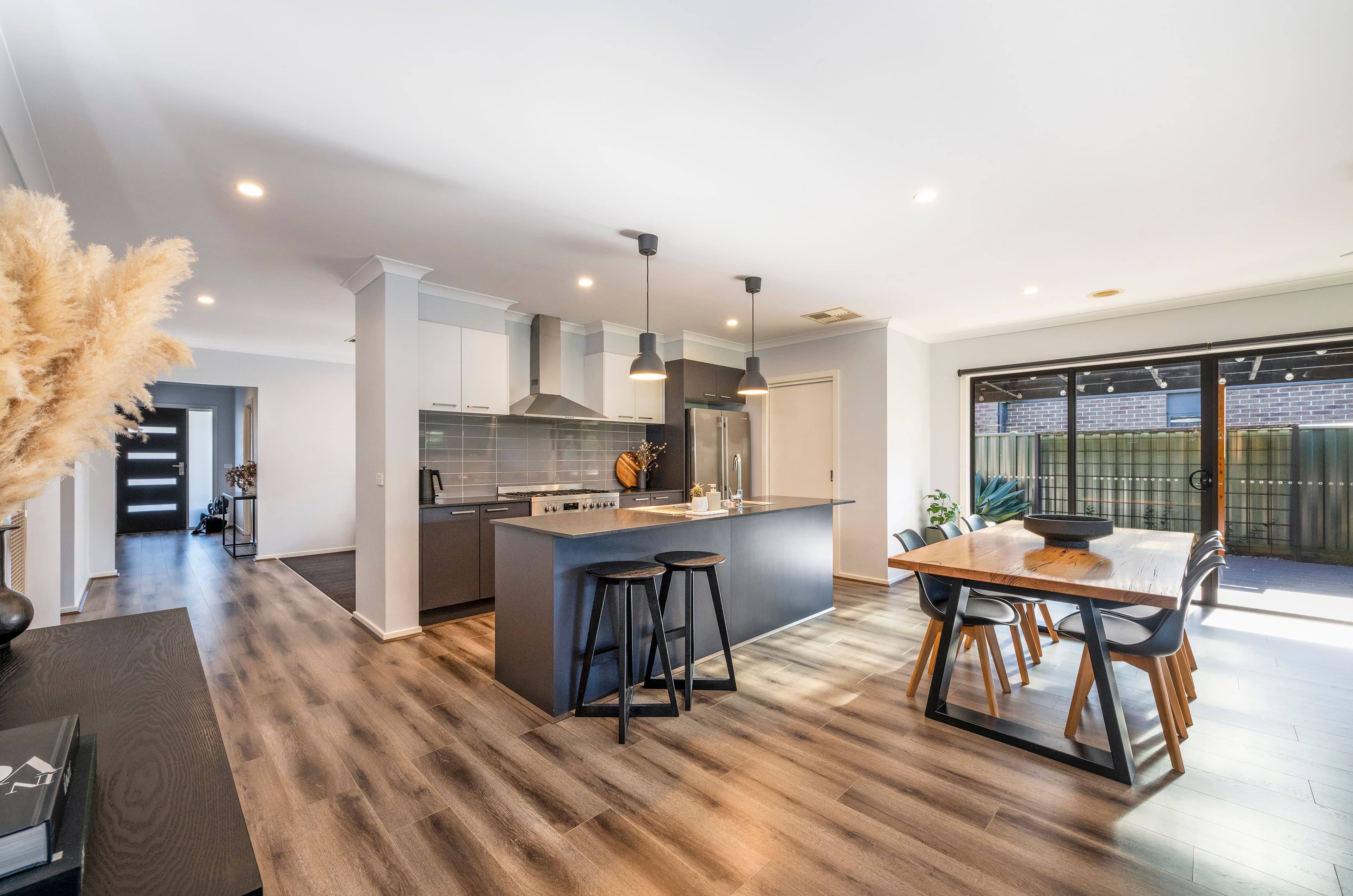 28 Keane Street, Koroit VIC 3282, Koroit - Thumbnail 4