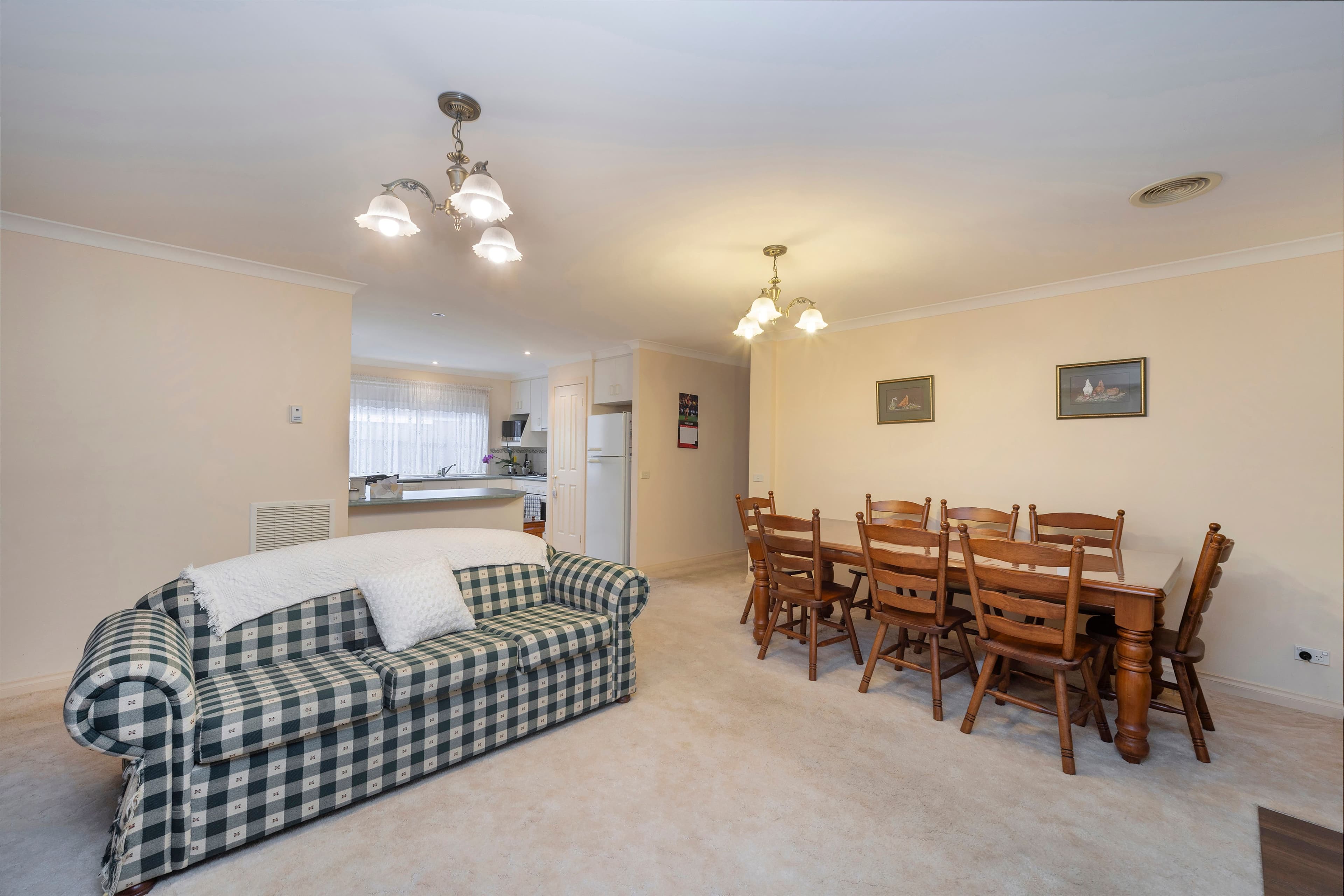 98 Balmoral Road, Warrnambool VIC 3280, Warrnambool - Thumbnail 3