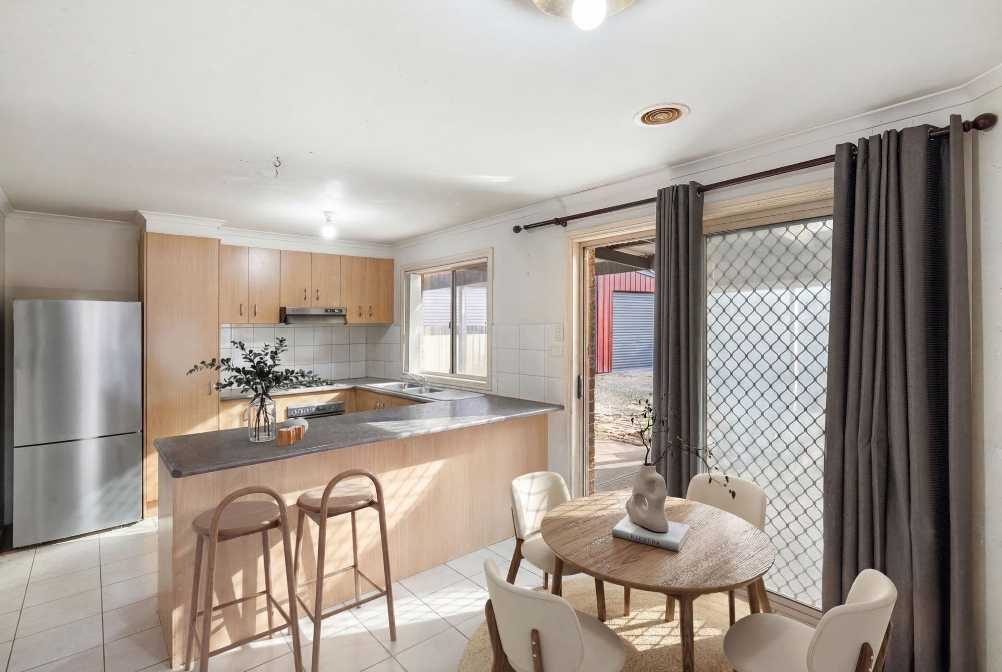 13 Charlotte Crescent, Wyndham Vale VIC 3024, Wyndham Vale - Thumbnail 3