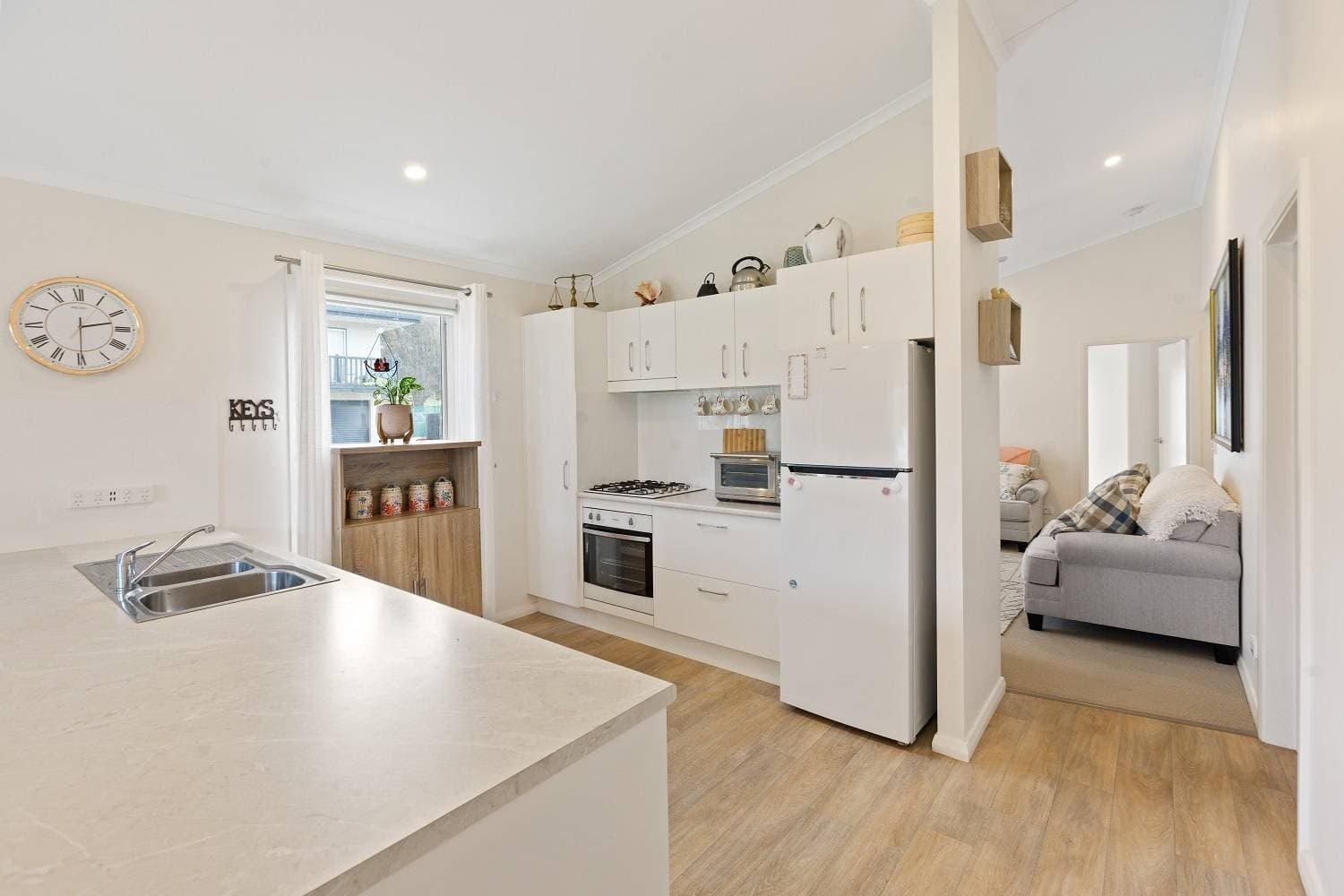 LV15, 99 Princes Highway, Eden, Eden - Thumbnail 6