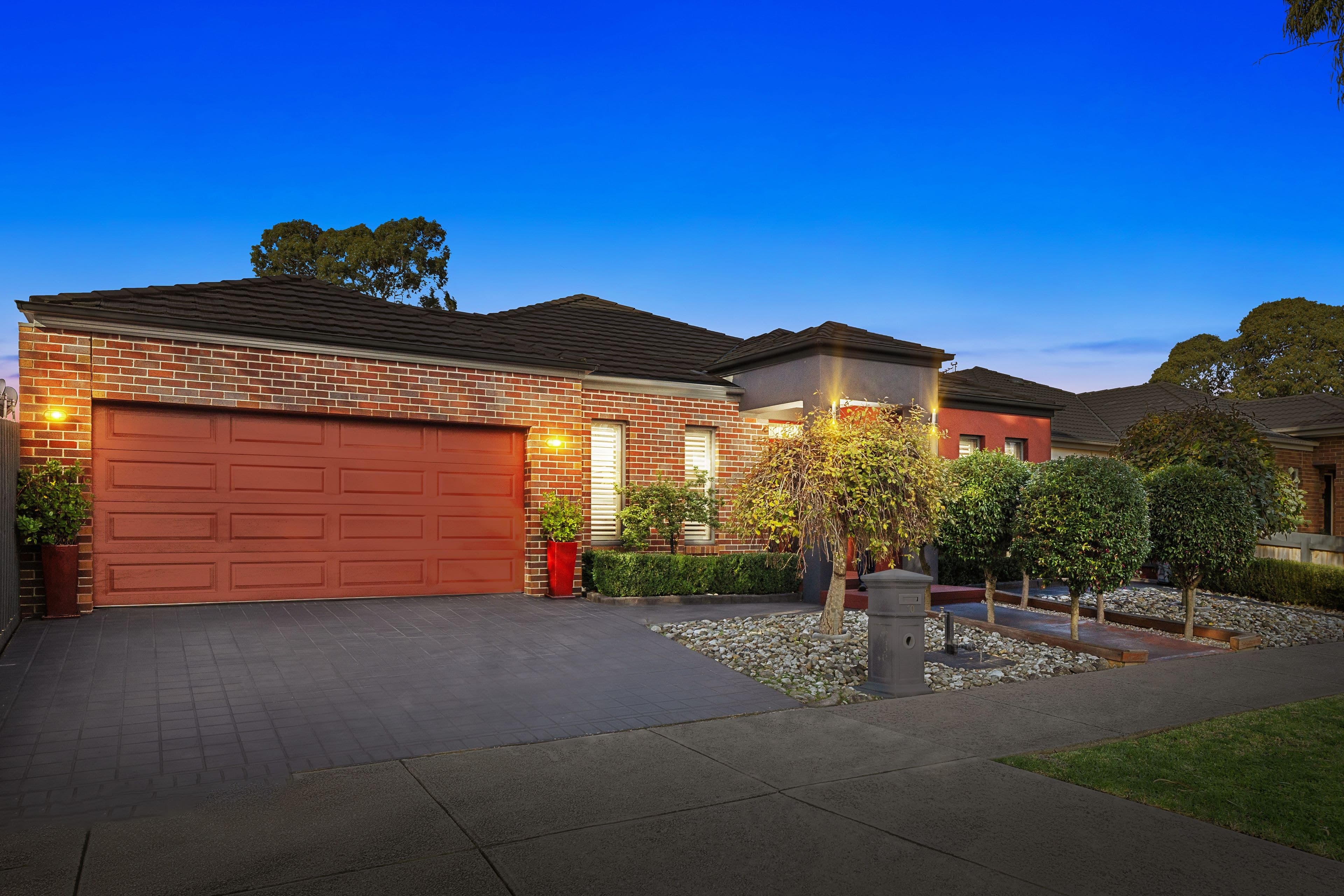10 Chandler Drive, South Morang VIC 3752, South Morang - Thumbnail 2