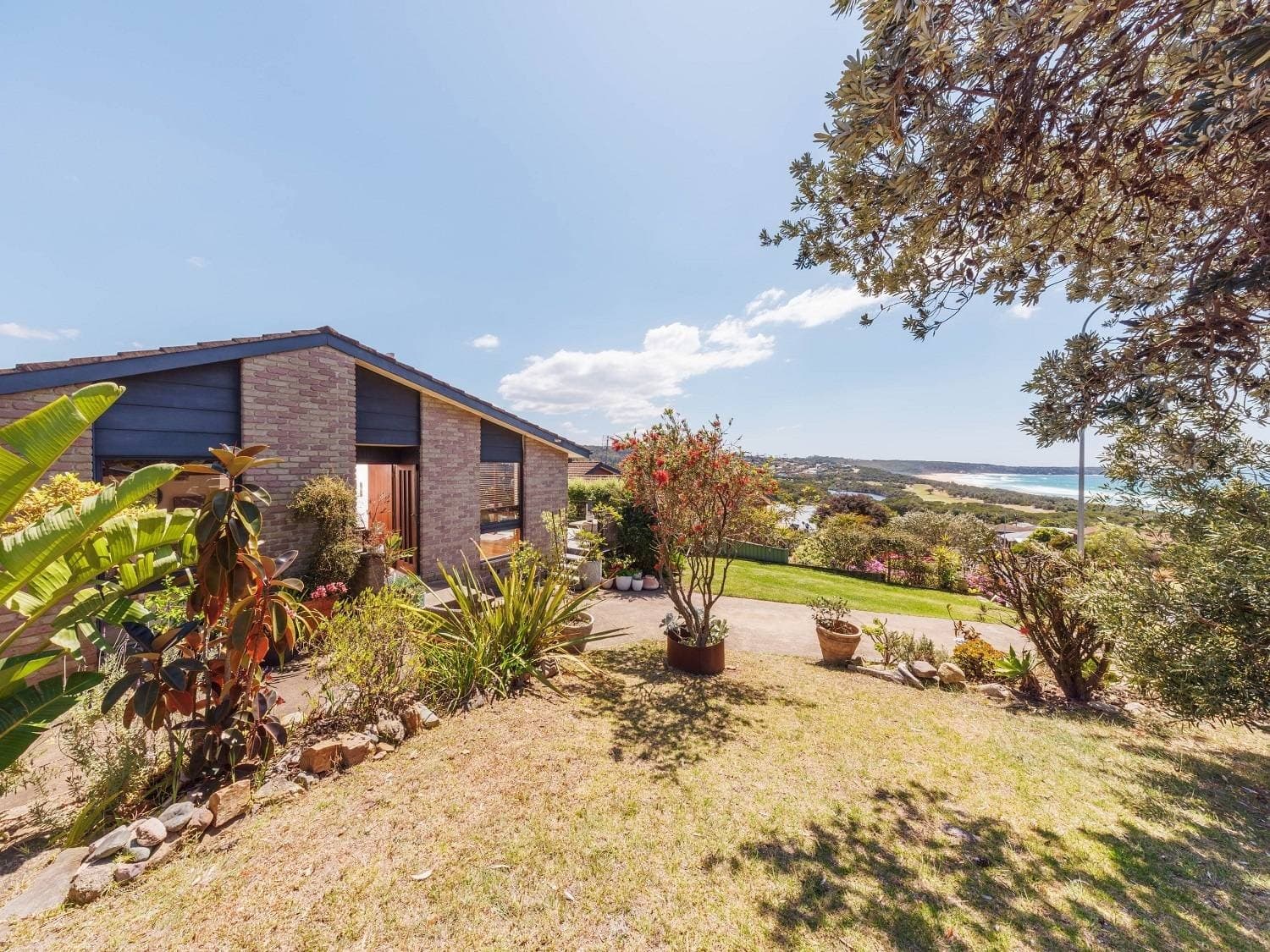 11 Seaview Pl, Tura Beach, Tura Beach - Image 1