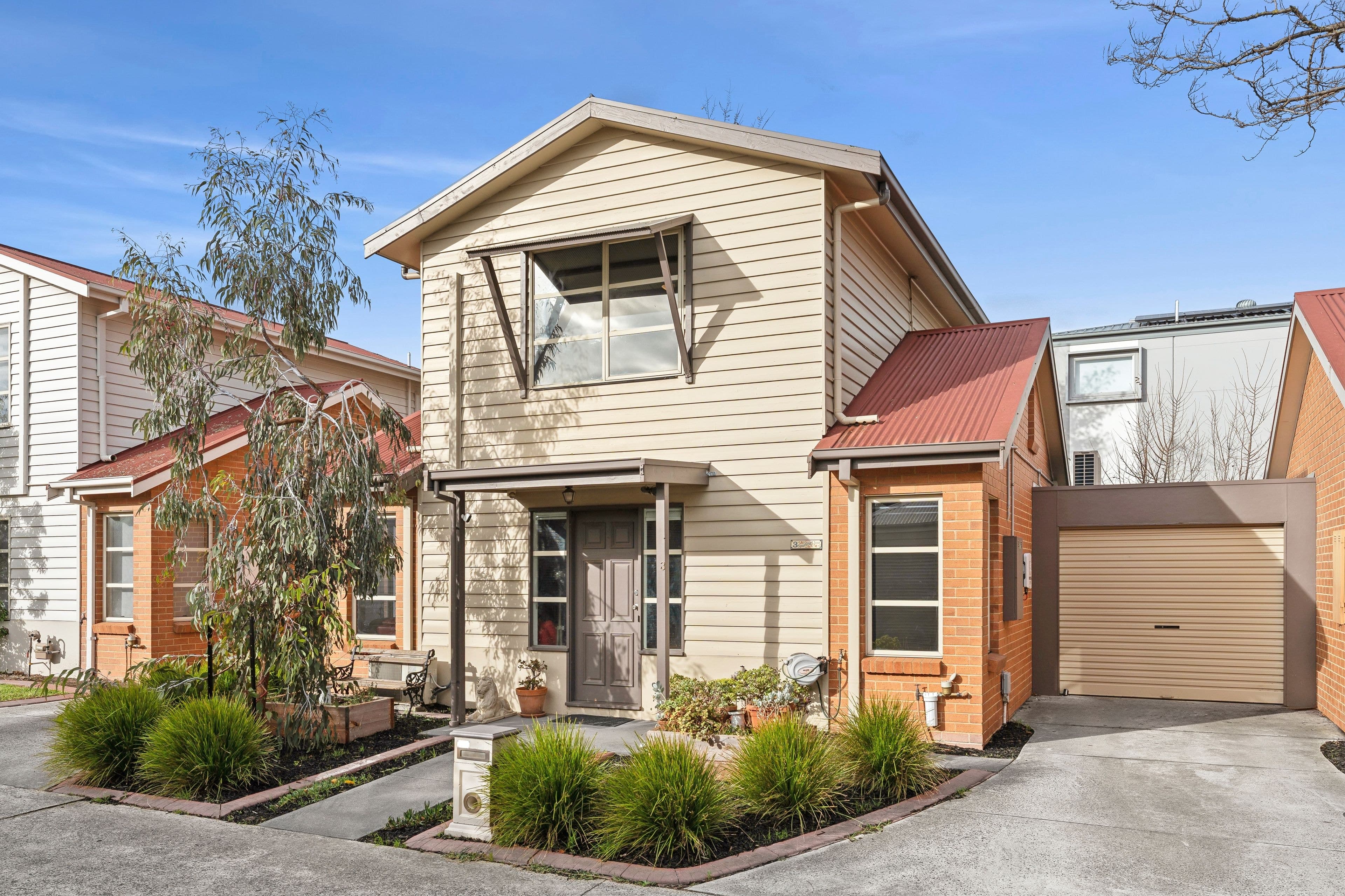 3 Spurling Close, South Geelong VIC 3220, South Geelong - Image 1