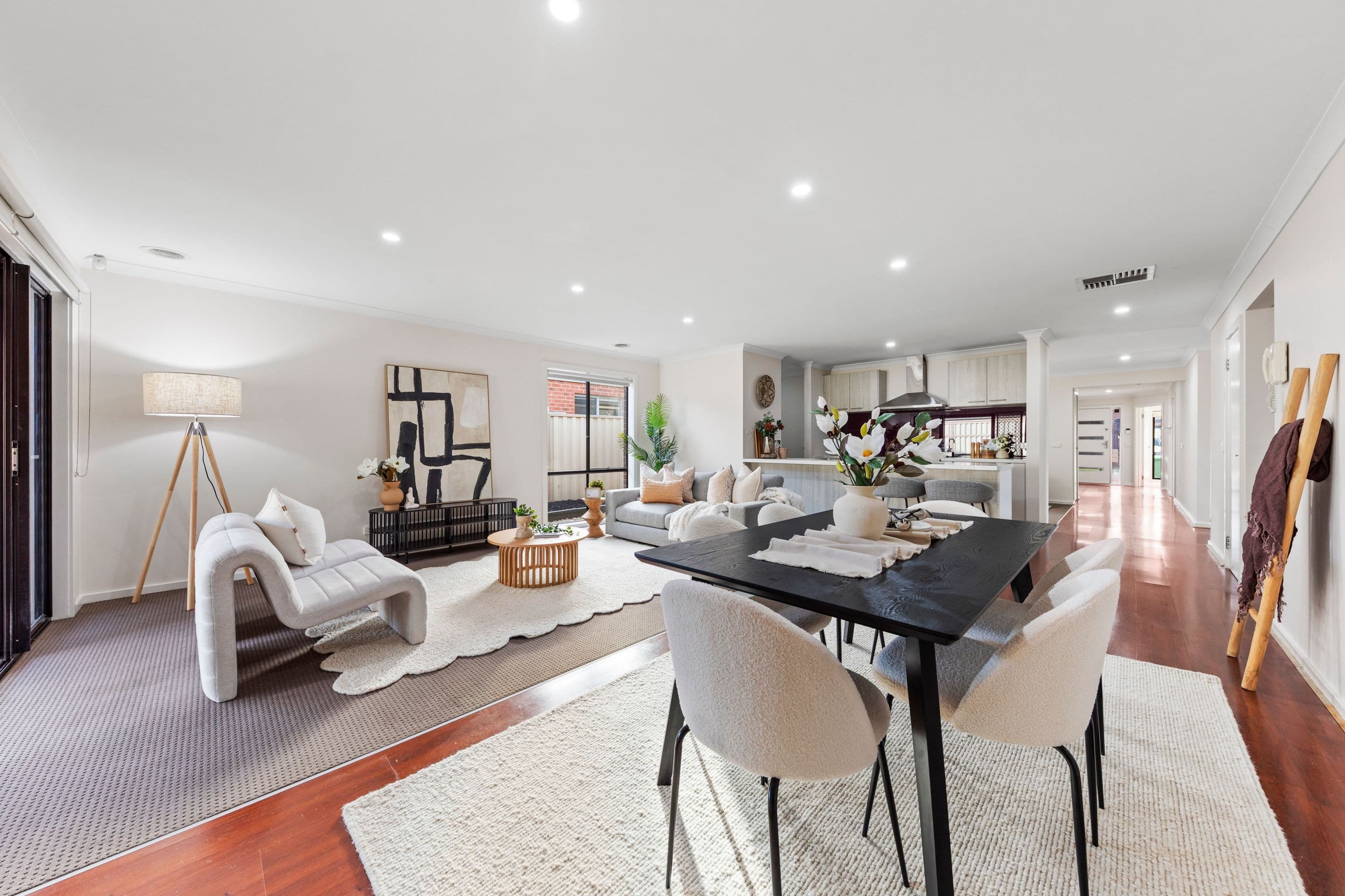 11 Romina Street, Pakenham VIC 3810, Pakenham - Thumbnail 6