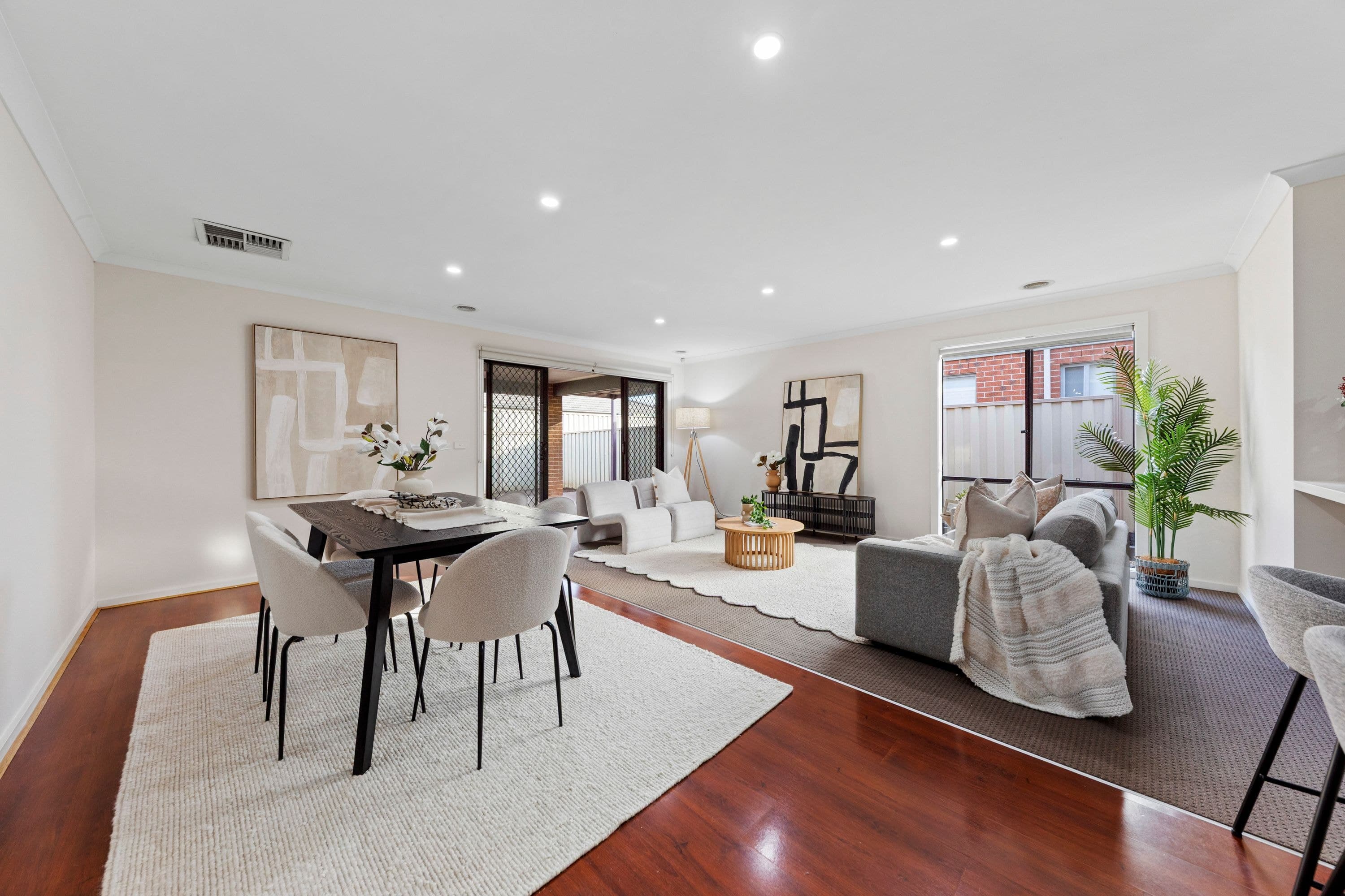 11 Romina Street, Pakenham VIC 3810, Pakenham - Thumbnail 7