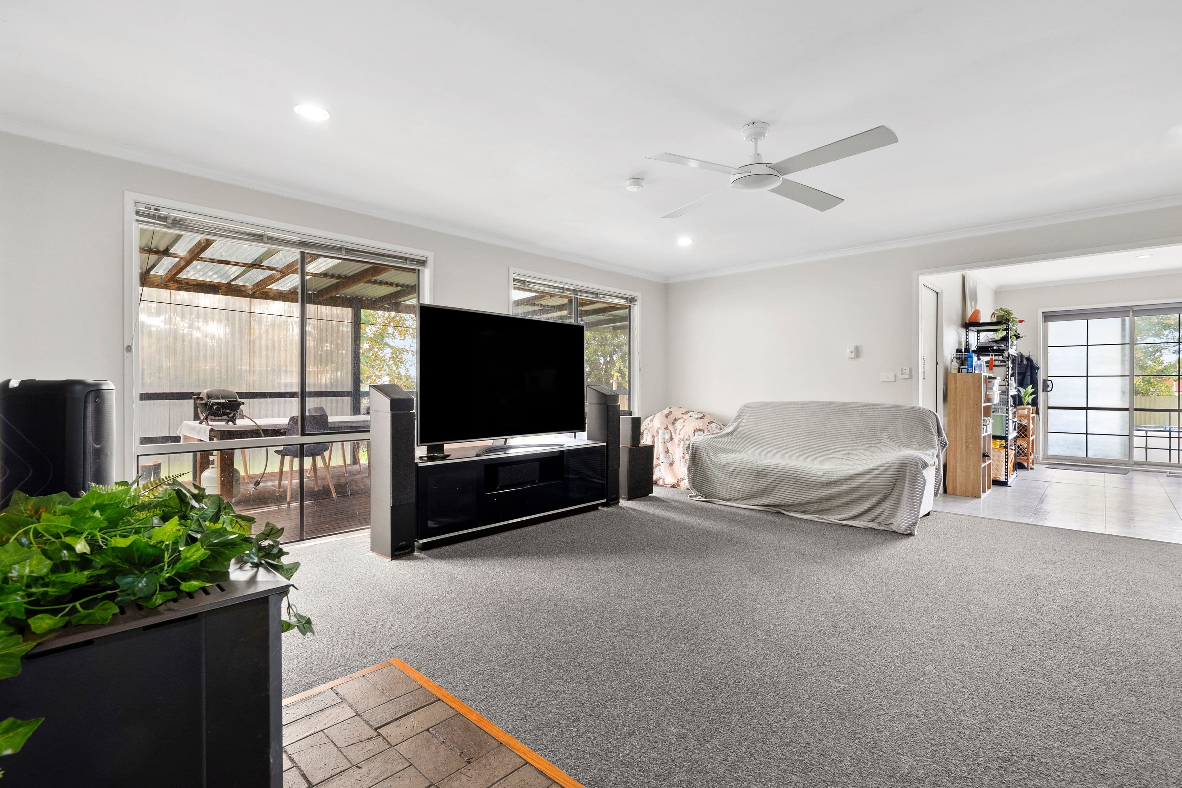 113 Hearn Street, Colac VIC 3250, Colac - Thumbnail 6