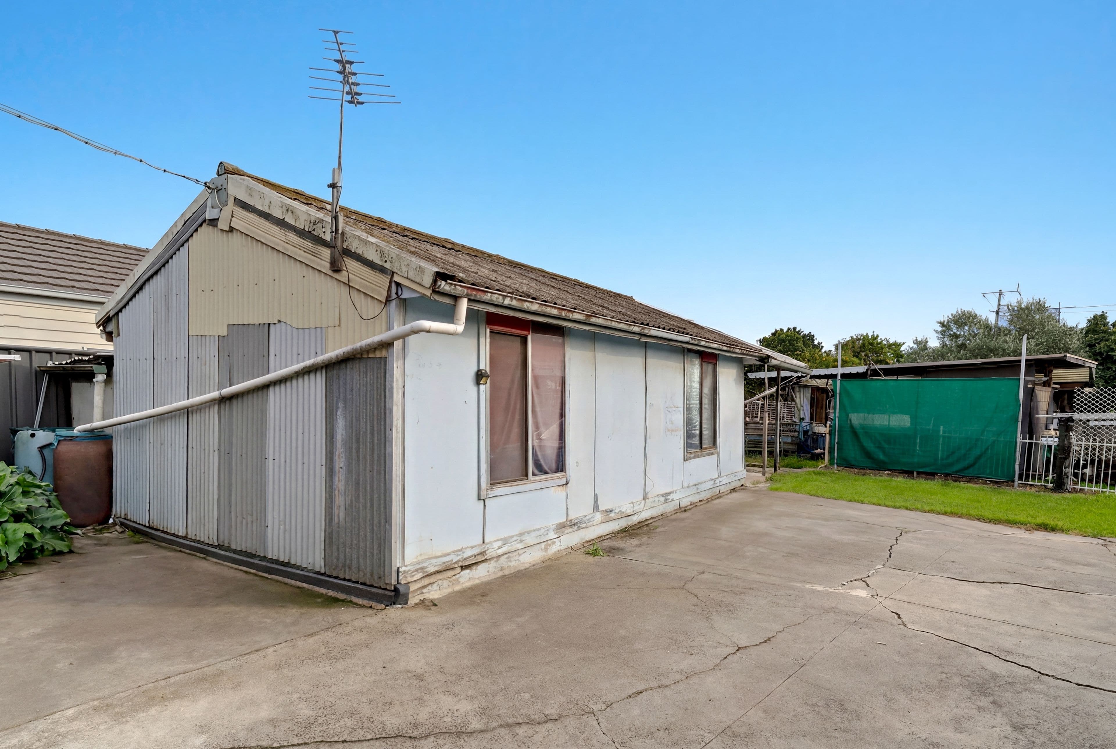 76 Corrigan Avenue, Brooklyn VIC 3012, Brooklyn - Thumbnail 8
