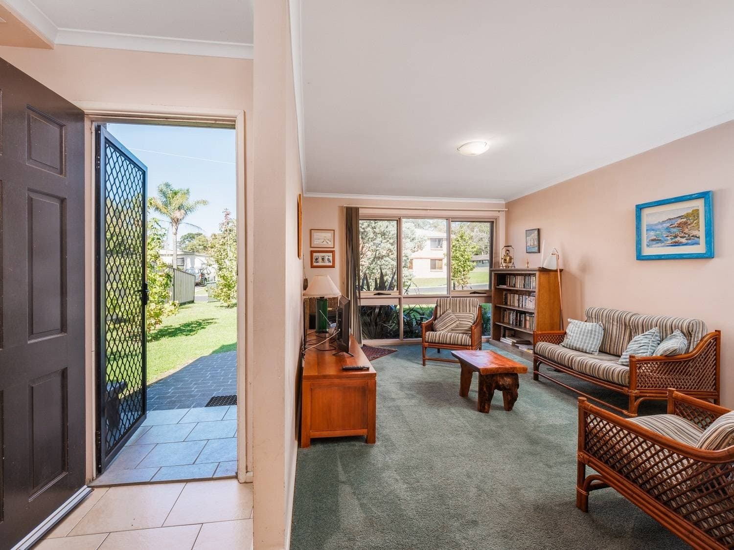 Unit 7, 9-13 Lakeside Dr, Eden, Eden - Thumbnail 4