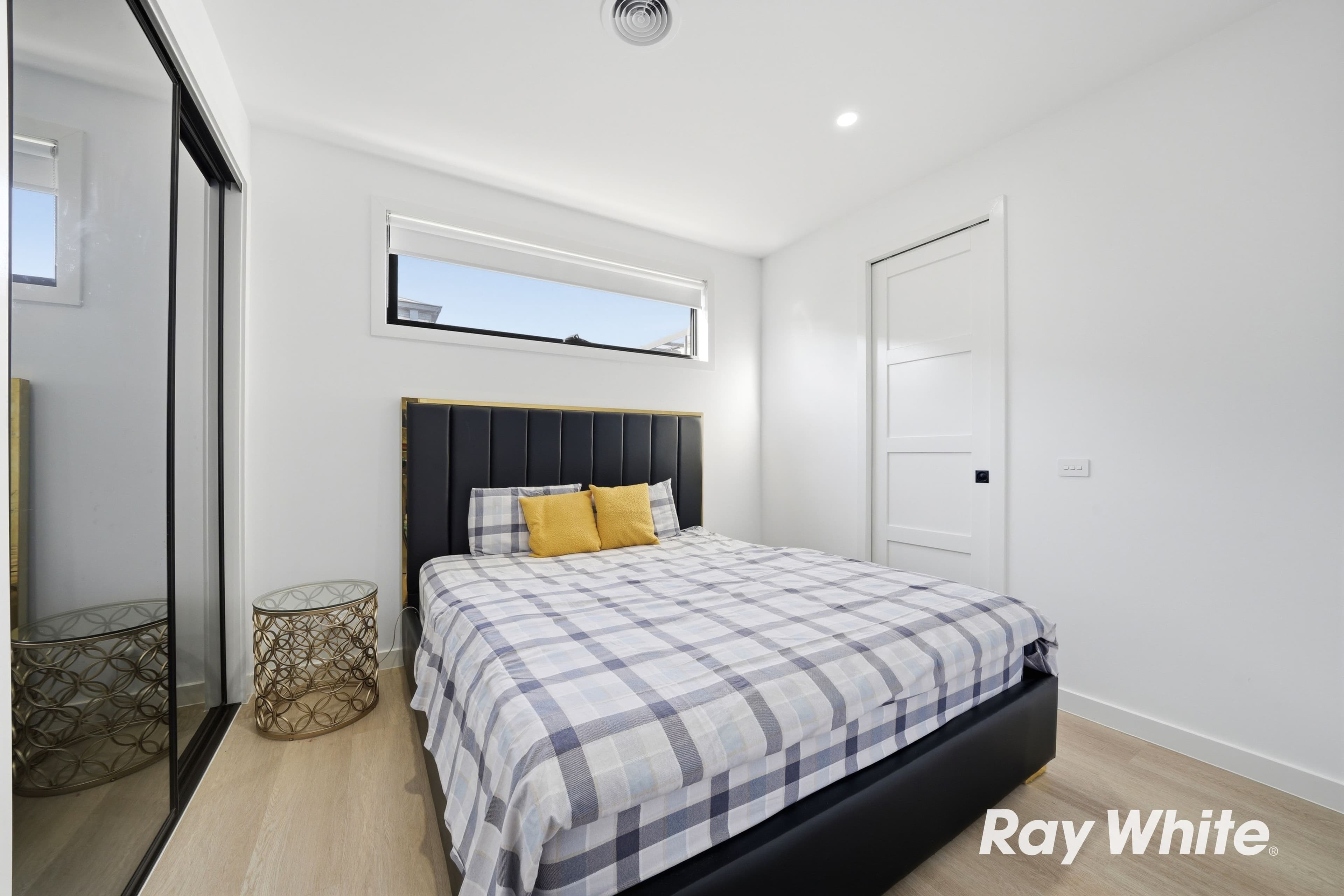 10 Tuckeroo Street, Mickleham VIC 3064, Mickleham - Thumbnail 6