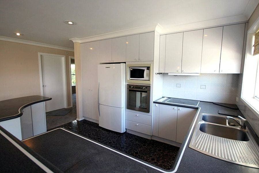 24 Ida Rodd Drive, Eden, Eden - Thumbnail 8