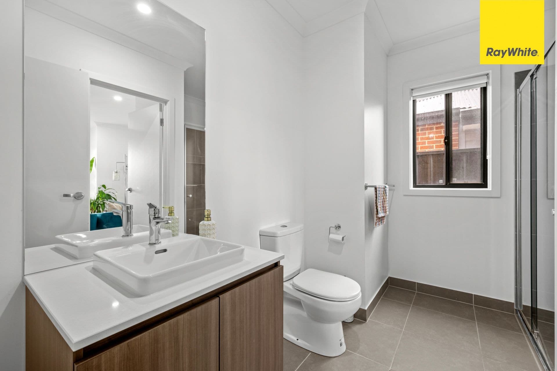 74 Castlecrag Way, Strathtulloh VIC 3338, Strathtulloh - Thumbnail 4