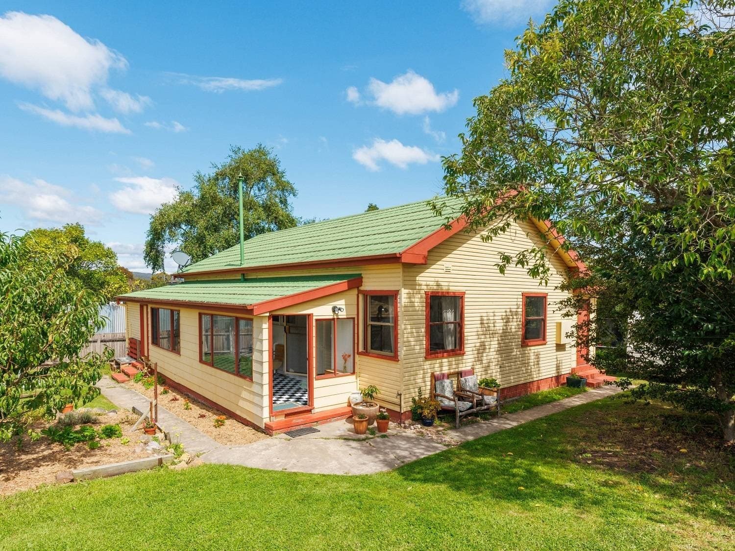 27 Monaro St, Pambula, Pambula - Image 1