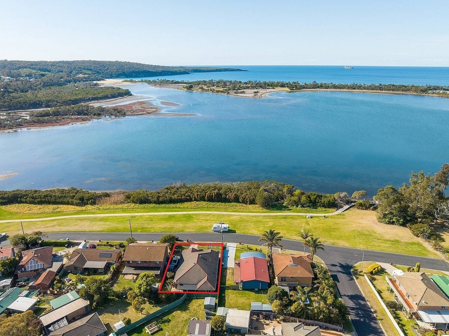 40 Lakeside Dr, Eden, Eden - Image 1