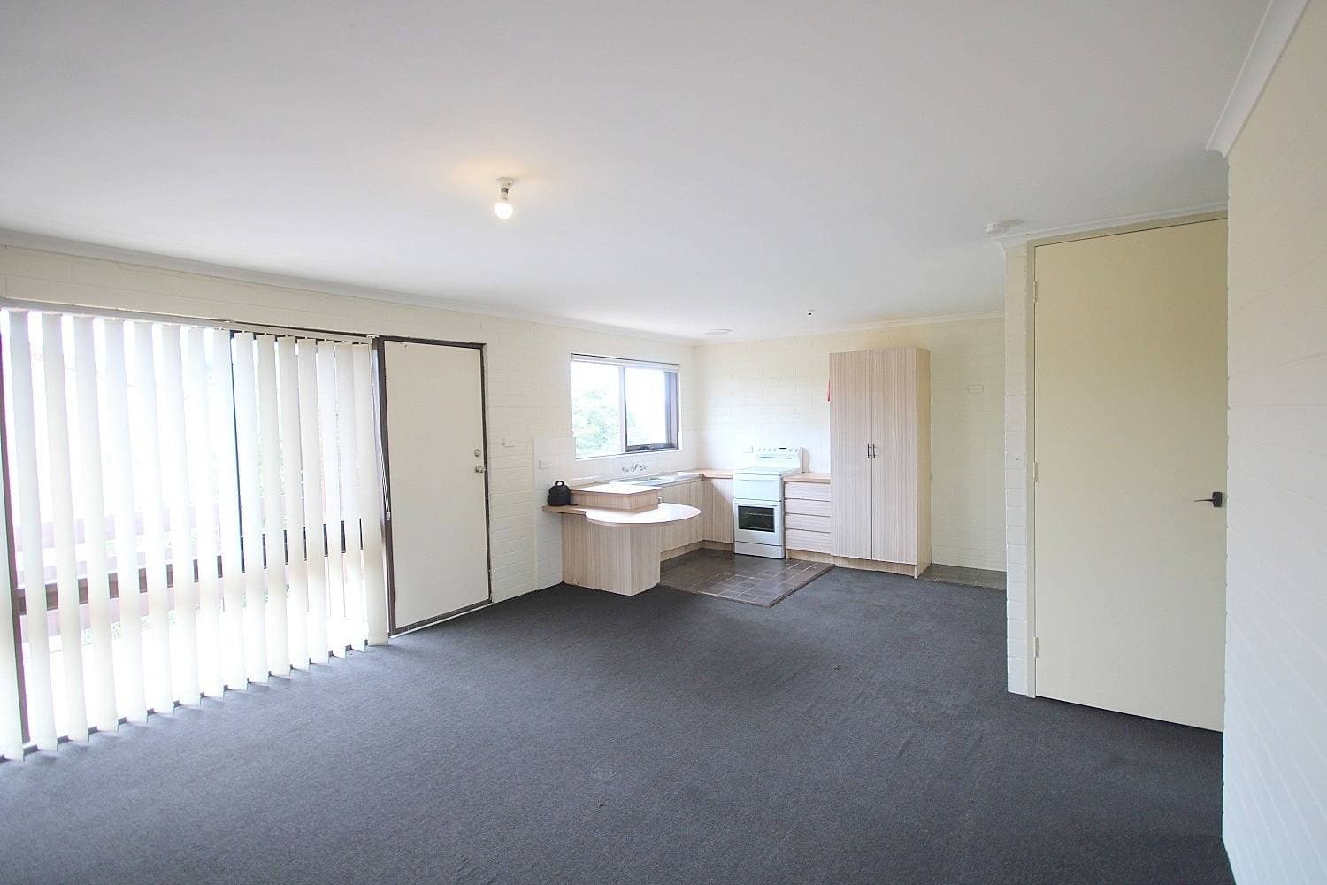 Unit 3, 28 West St, Eden, Eden - Thumbnail 3