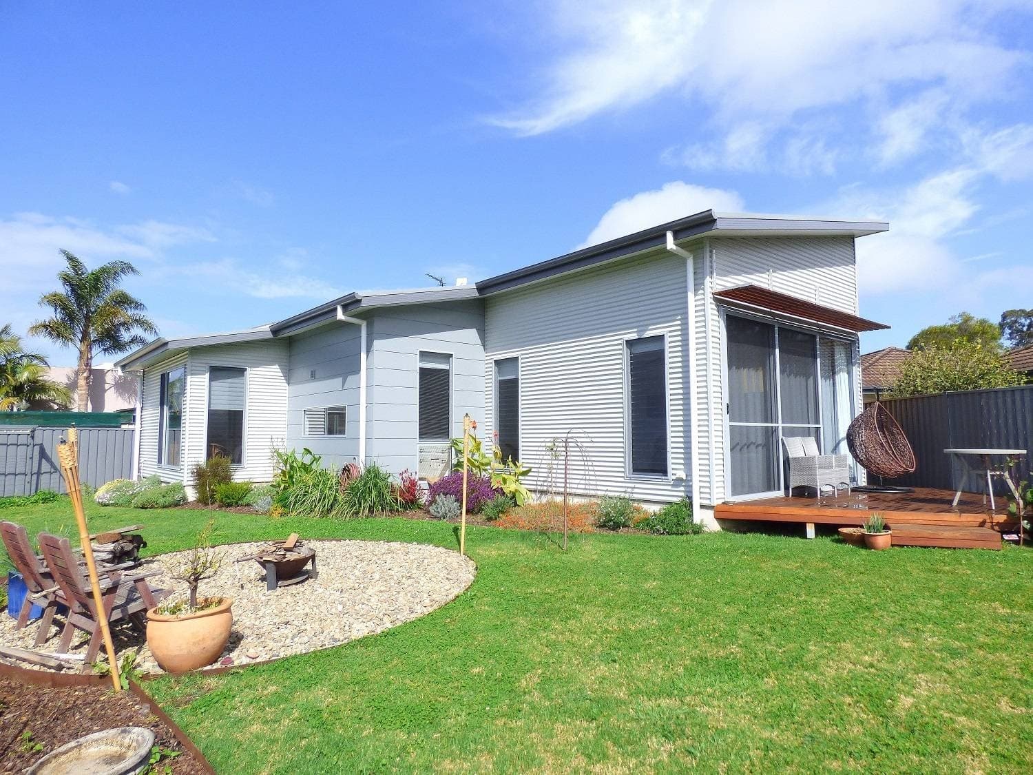 Unit 1, 9-13 Lakeside Dr, Eden, Eden - Image 1