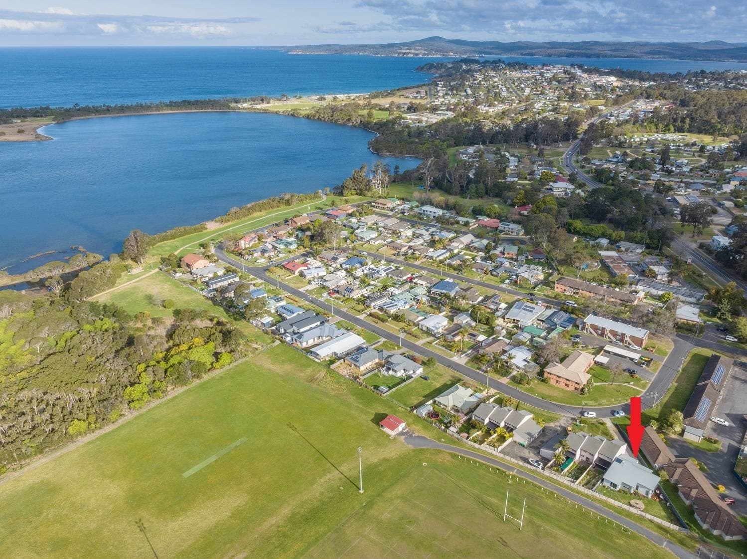 Unit 1, 9-13 Lakeside Dr, Eden, Eden - Thumbnail 2