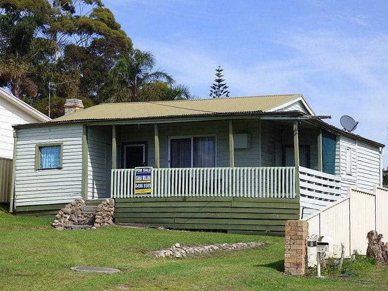 11 Lake Street, Eden, Eden - Image 1