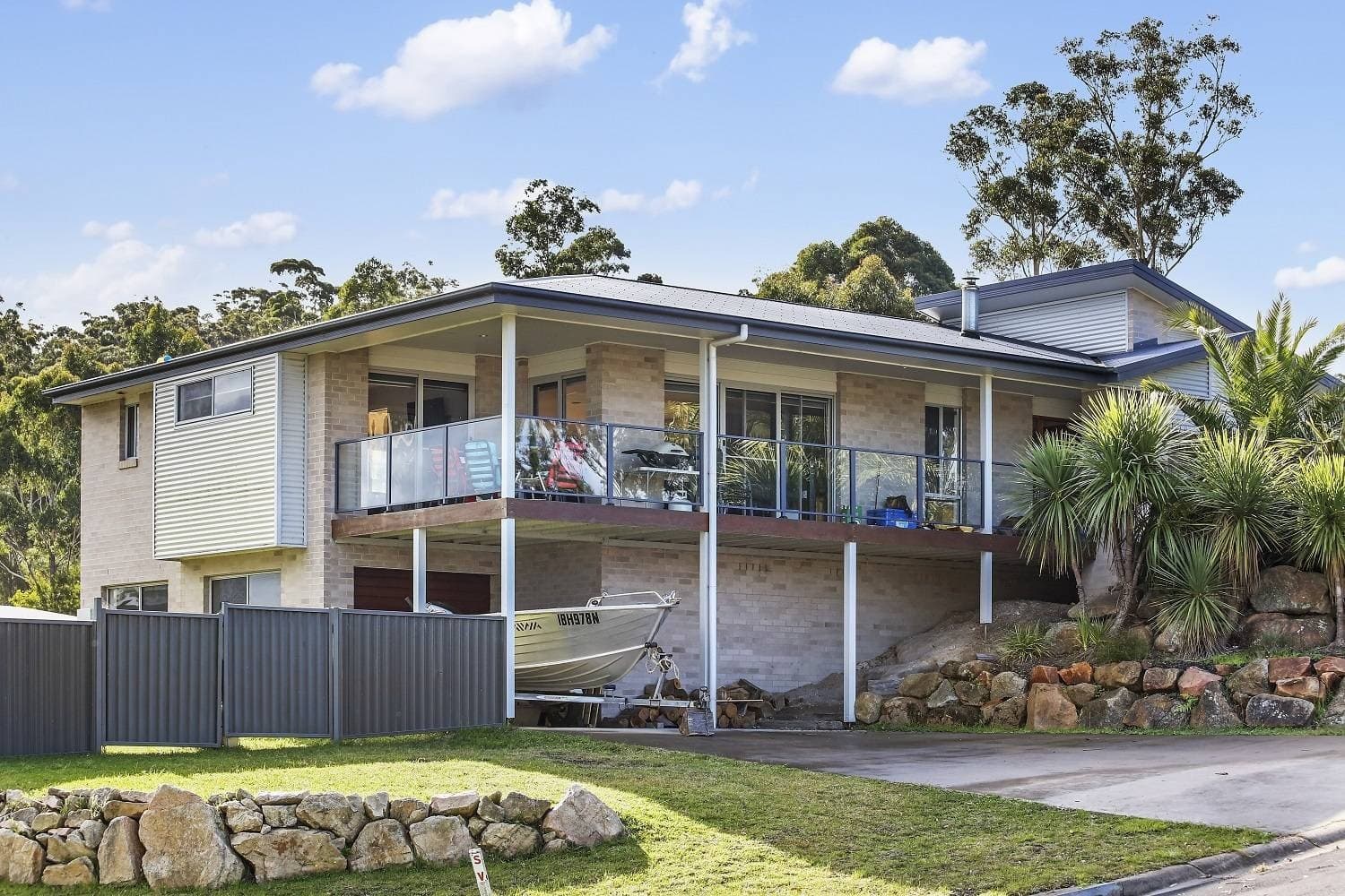 17 Trumpeter Ave, Eden, Eden - Image 1