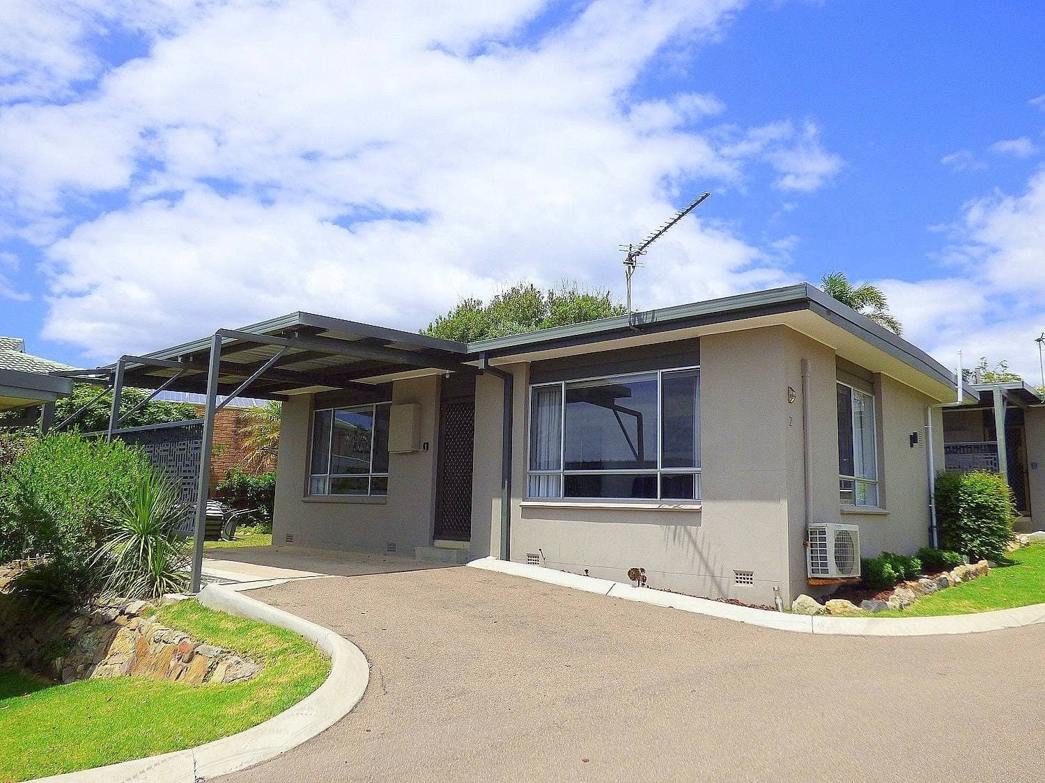 Unit 2, 12-14 Yule St, Eden, Eden - Image 1