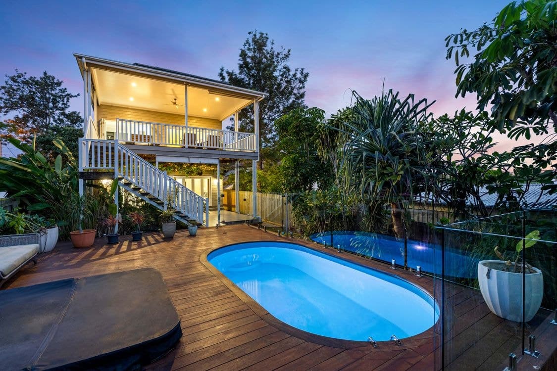 90 Gordon Parade, MANLY, QLD 4179, Manly - Thumbnail 2
