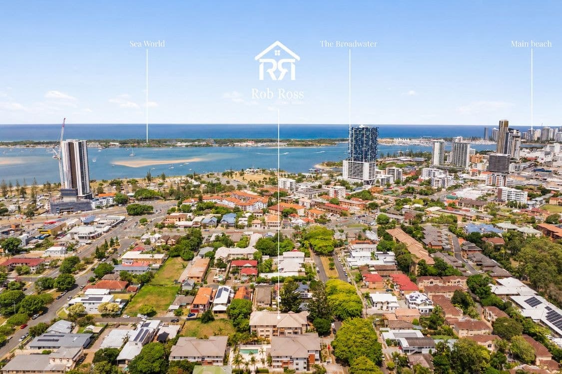 11/25 Walton Street, Southport, QLD 4215, Southport - Image 1