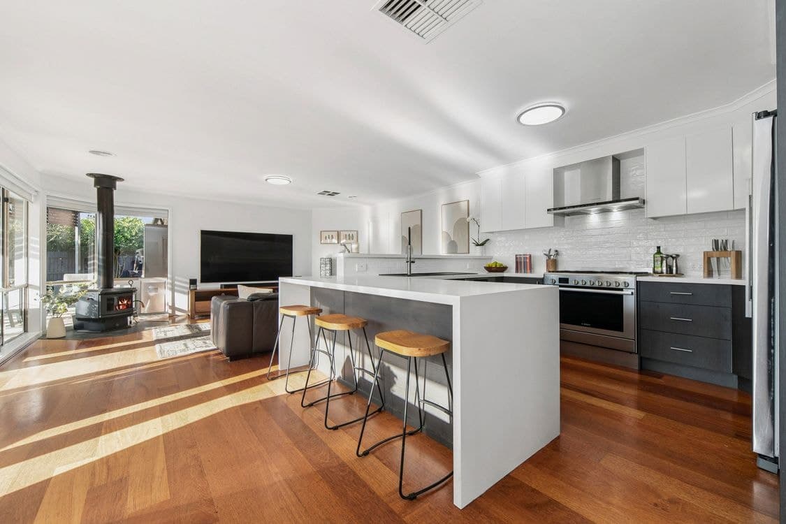 12 Burlorn Court, Carrum Downs, VIC 3201, Carrum Downs - Thumbnail 2