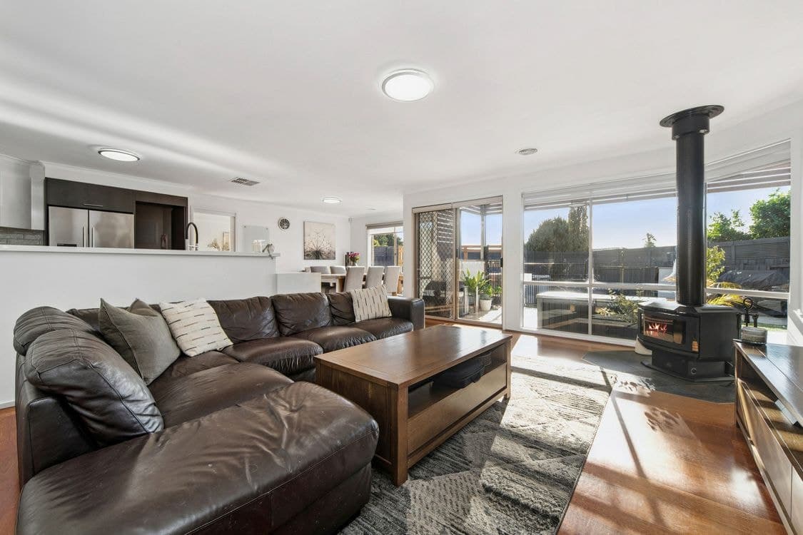 12 Burlorn Court, Carrum Downs, VIC 3201, Carrum Downs - Thumbnail 3