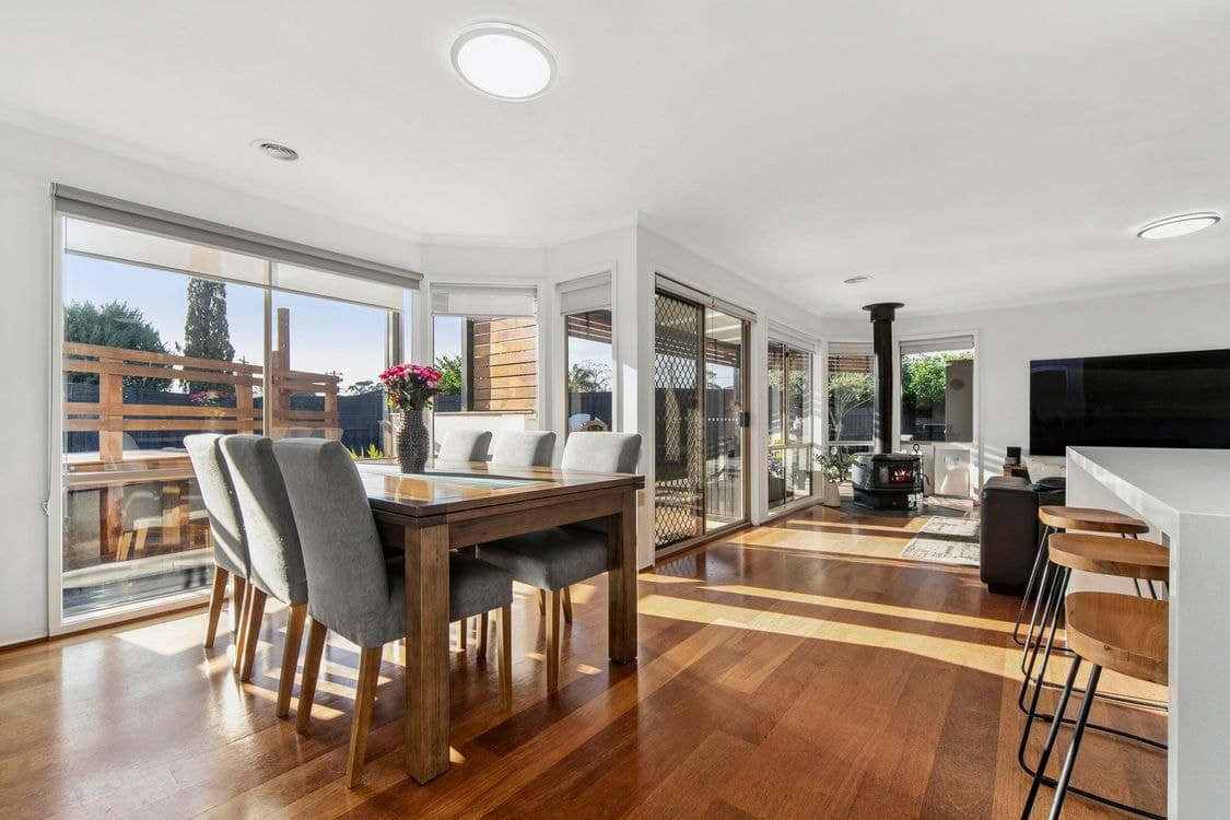 12 Burlorn Court, Carrum Downs, VIC 3201, Carrum Downs - Thumbnail 4