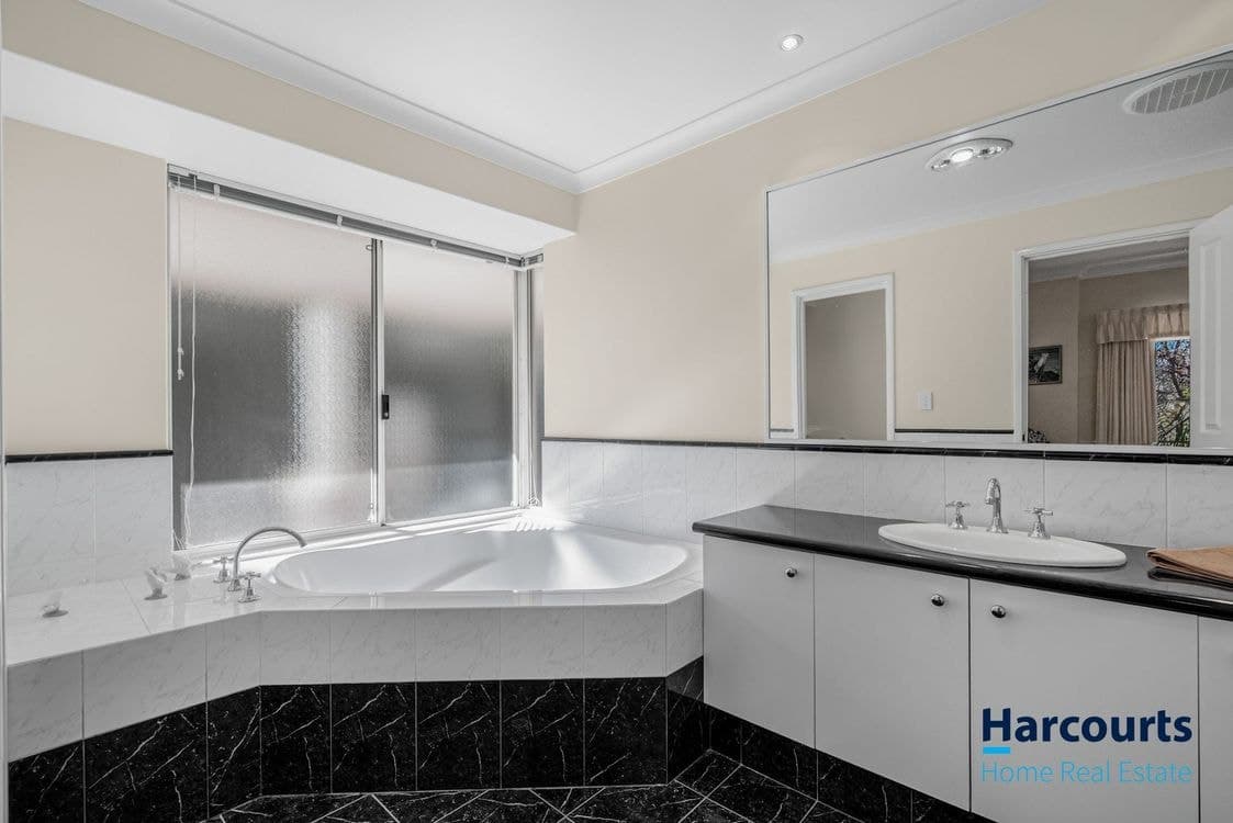 7 Coachmans Place, ROLEYSTONE, WA 6111, Roleystone - Thumbnail 8