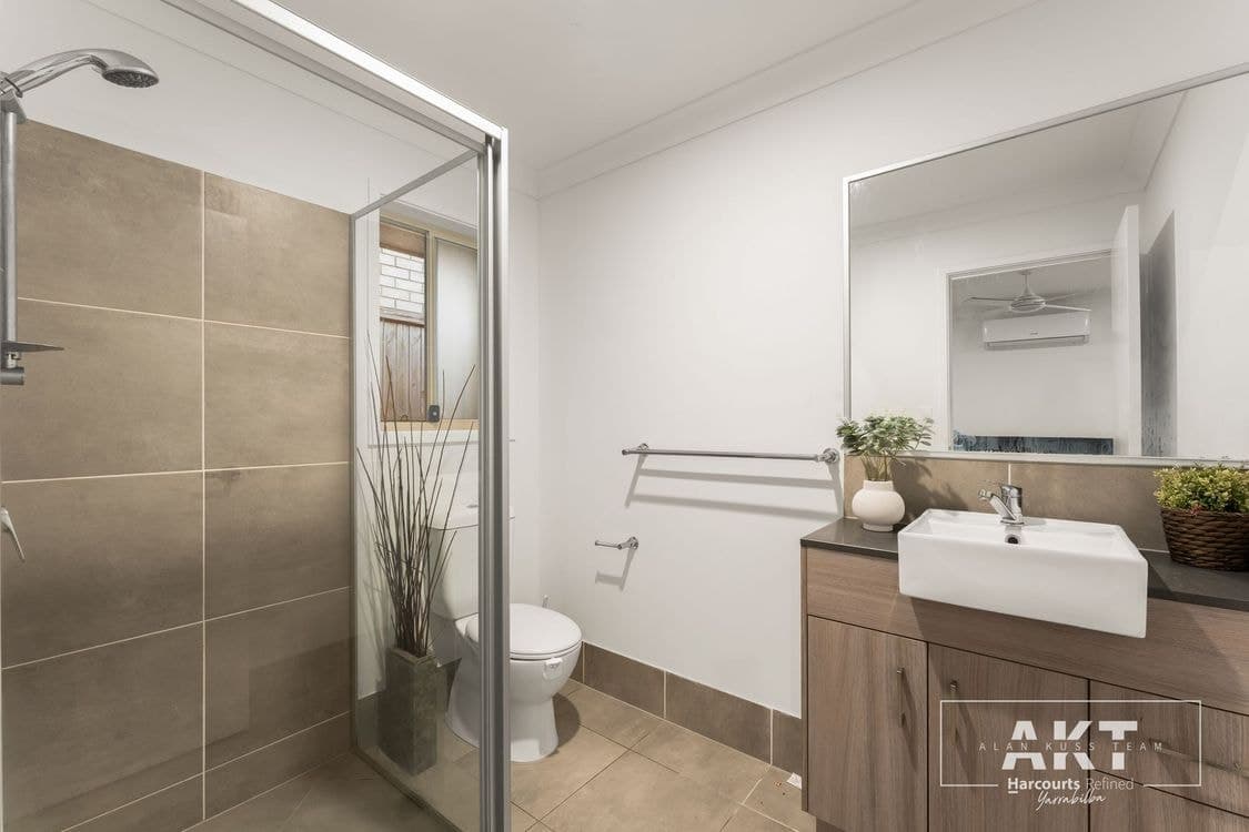 15 Griffith Street, YARRABILBA, QLD 4207, Yarrabilba - Thumbnail 8