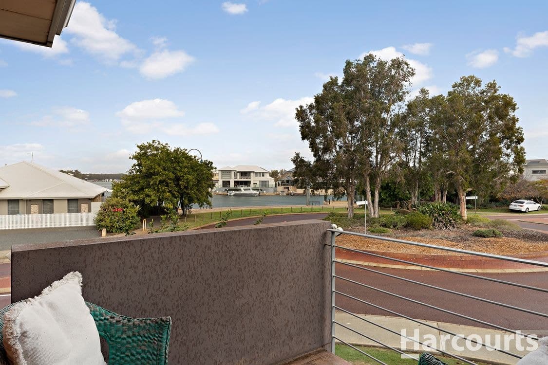 15/1 Mariners Cove Drive, DUDLEY PARK, WA 6210, Dudley Park - Image 1