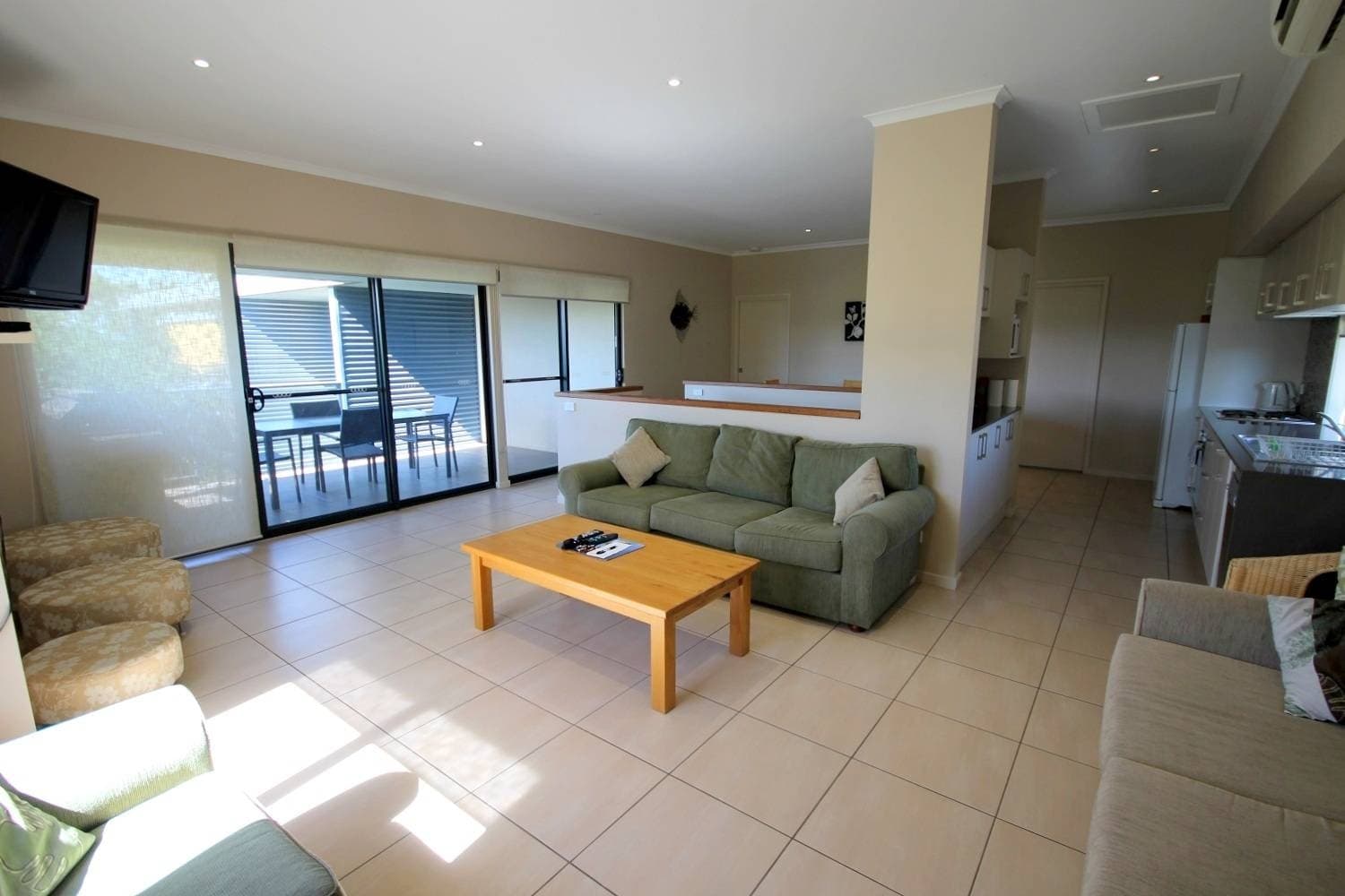 Unit 2, 2 Lake St, Eden, Eden - Thumbnail 5