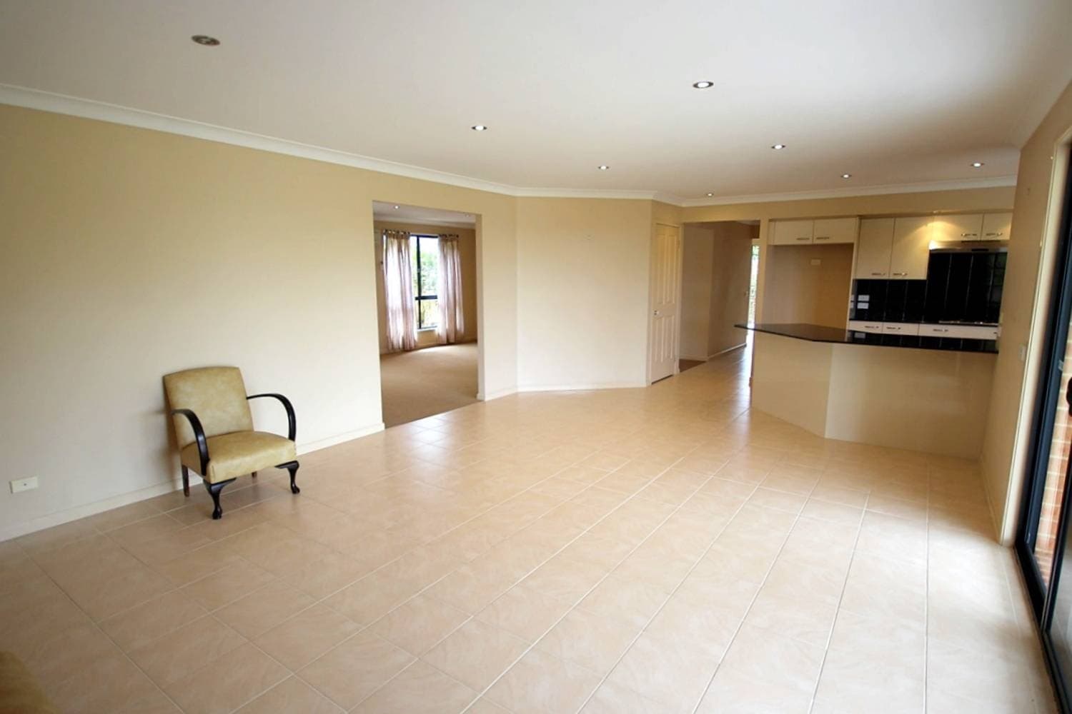 7 Blue Marlin Ct, Eden, Eden - Thumbnail 2