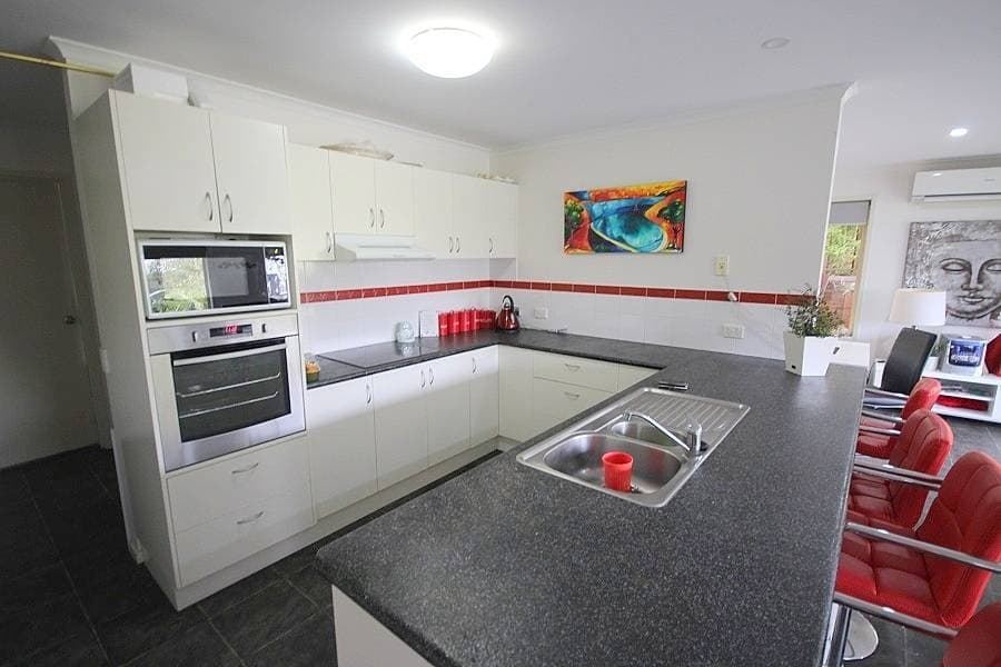 Unit 2, 3A Krista Lee Court, Tura Beach, Tura Beach - Thumbnail 7