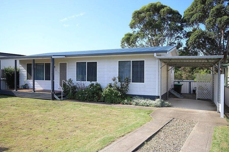 29 Lakeside Drive, Eden, Eden - Image 1