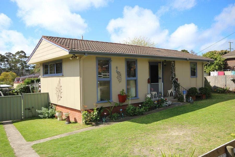 19 Cook Drive, Eden, Eden - Thumbnail 3