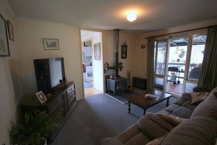 19 Cook Drive, Eden, Eden - Thumbnail 4