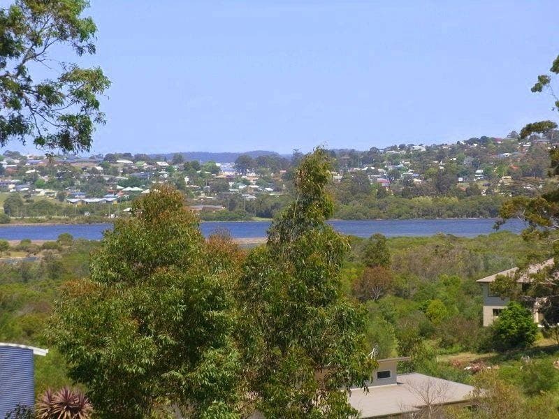 8 Trumpeter Avenue, Eden, Eden - Thumbnail 2