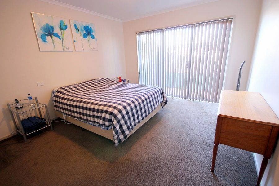 6 A Dolphin Crescent, Eden, Eden - Thumbnail 8