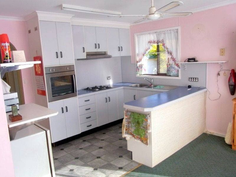 8 Cocks Lane, Eden, Eden - Thumbnail 7