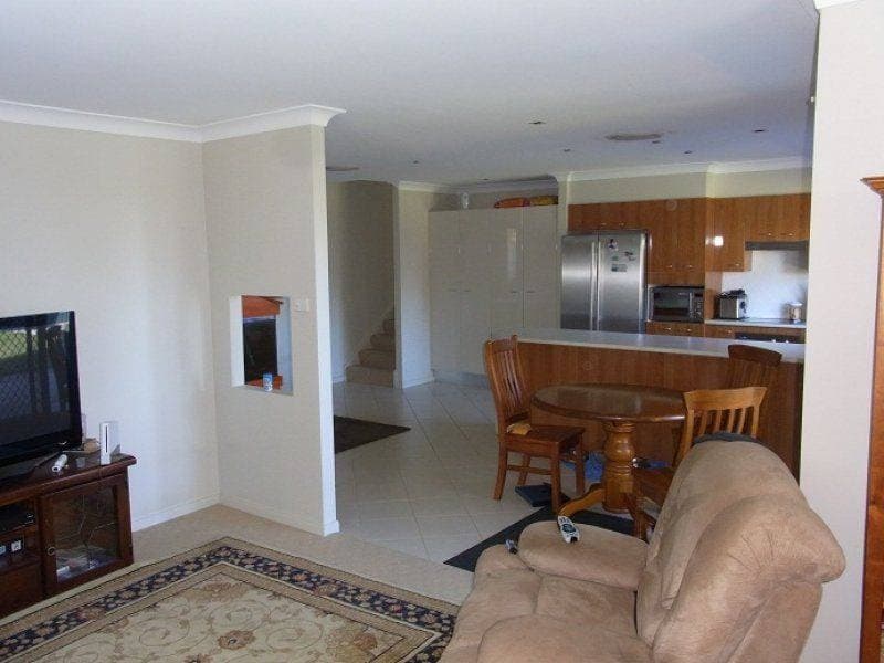 19 Kingfisher Circuit, Eden, Eden - Thumbnail 6