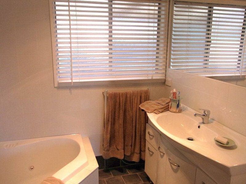 13 Emblen Street, Eden, Eden - Thumbnail 5