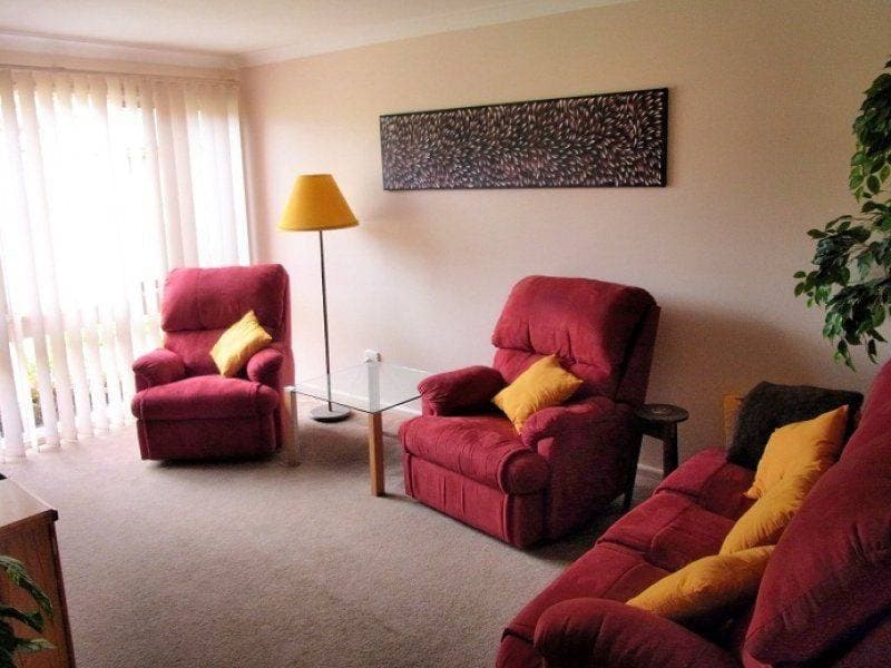 Unit 4/, 9-13 LAKESIDE Drive, Eden, Eden - Thumbnail 2