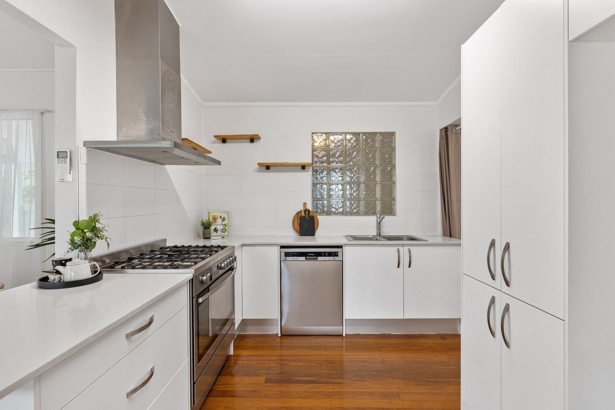 67 Halsmere Street, Geebung QLD 4034, Geebung - Thumbnail 2