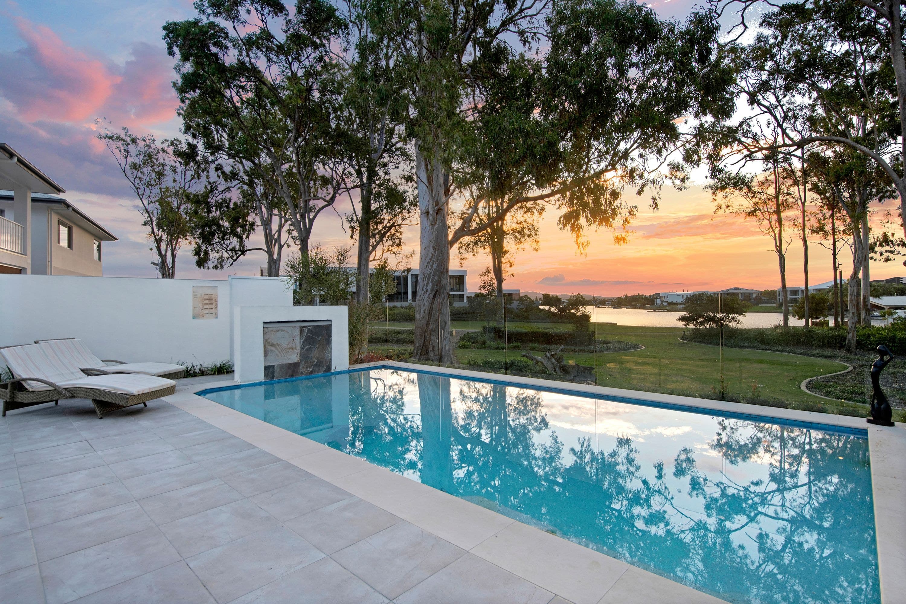 98 Lake Serenity Boulevard, Helensvale QLD 4212, Helensvale - Thumbnail 2