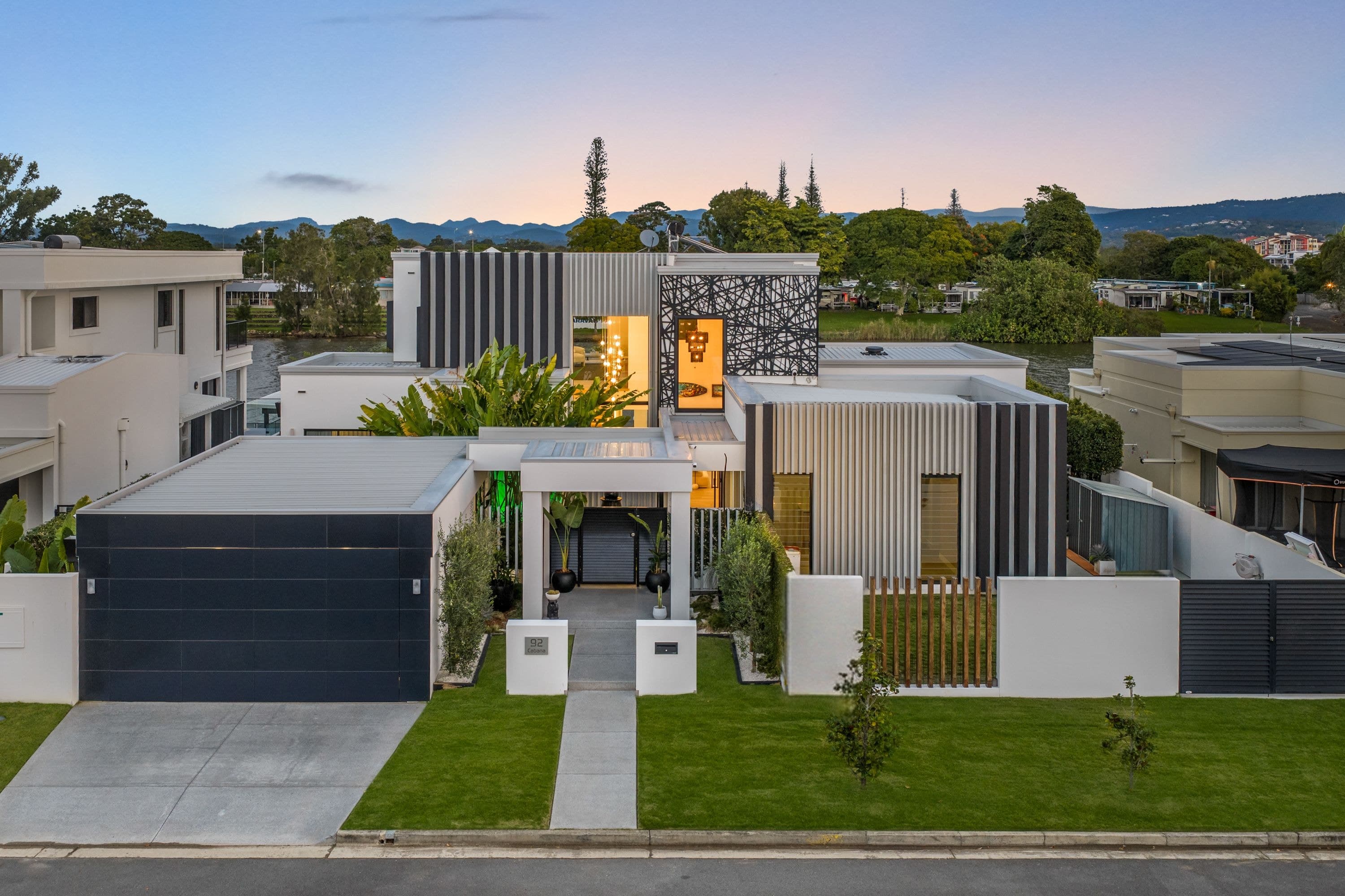 92 Cabana Boulevard, Benowa Waters QLD 4217, Benowa Waters - Thumbnail 4