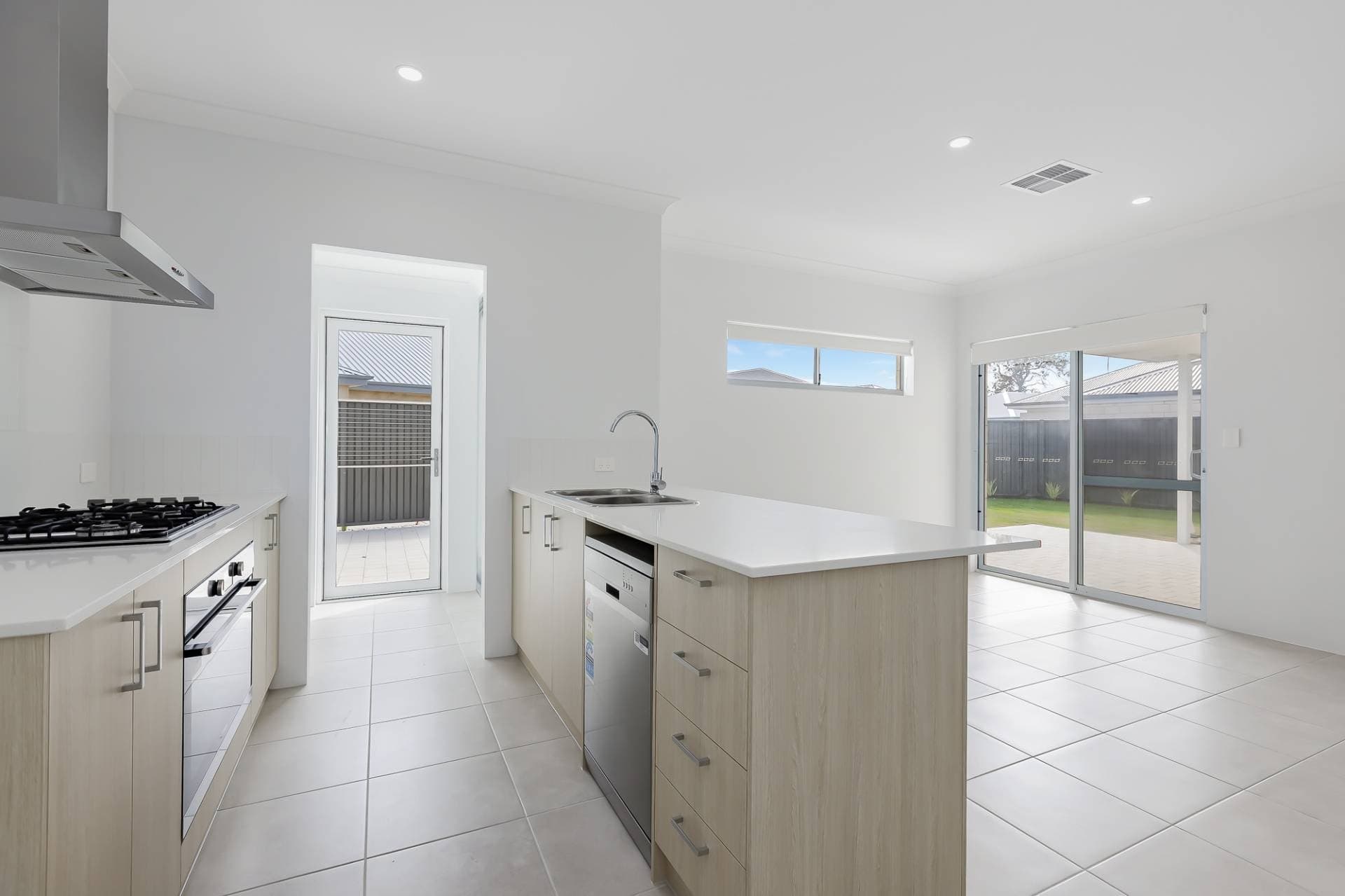 17 Fairy Way, Dudley Park - Thumbnail 5