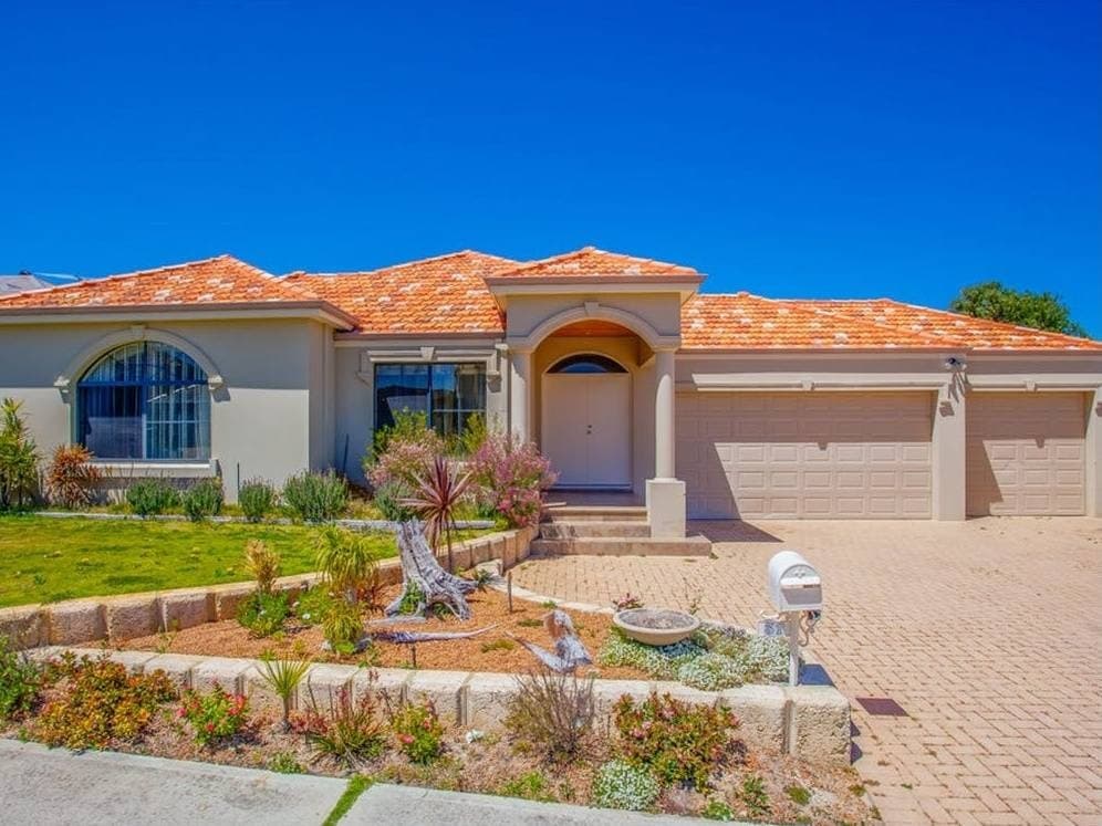 31 Hampshire Drive, Quinns Rocks - Image 1