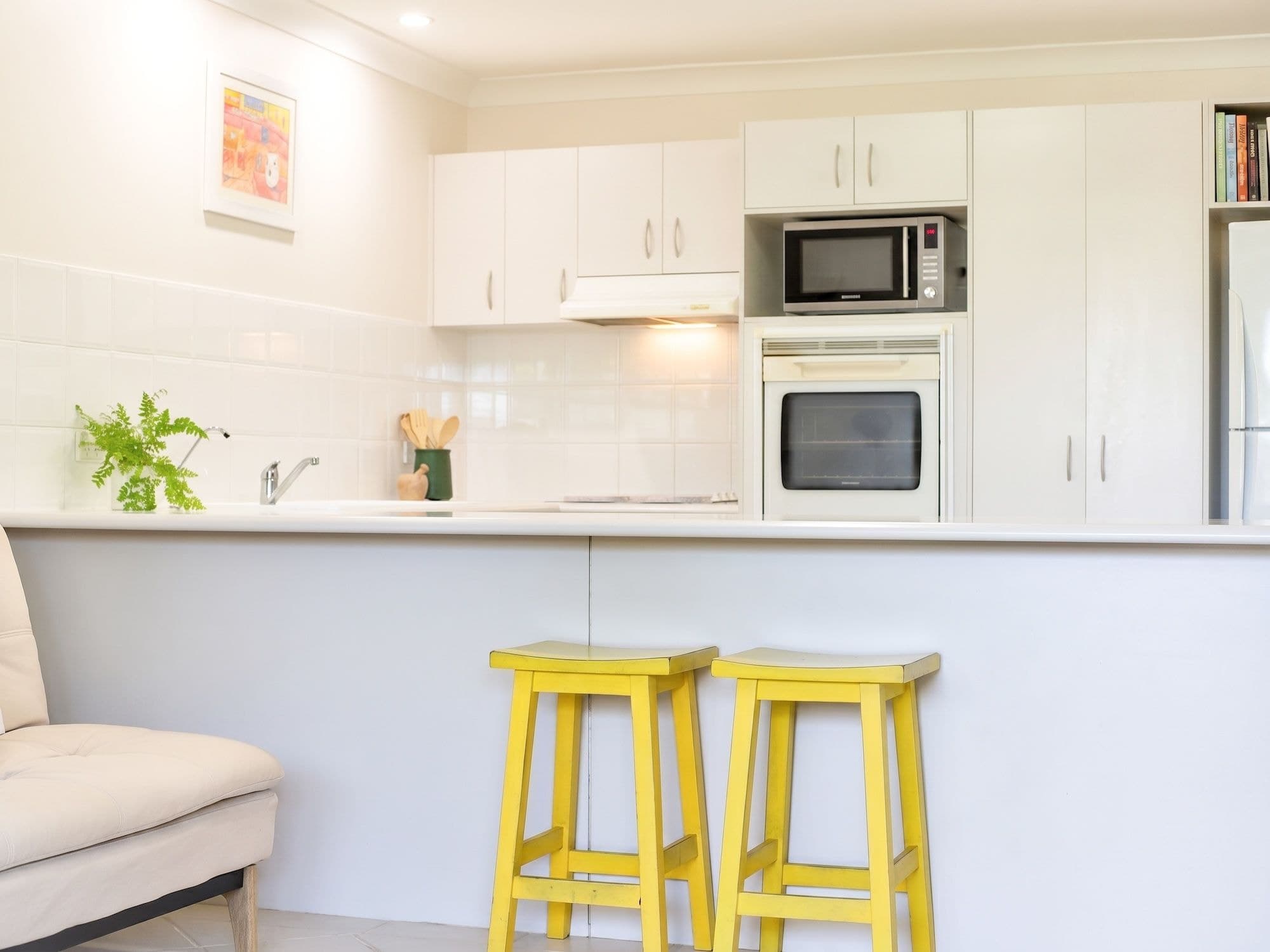 1/8 Valmai Court, Burleigh Waters QLD 4220, Burleigh Waters - Thumbnail 7
