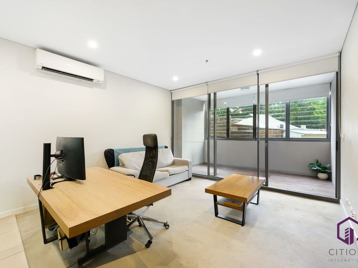102 / 245 Pacific Highway, North..., NSW, North... - Image 1